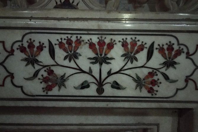 Taj Mahal Day Tour from Delhi by Car - The Itinerary in Detail