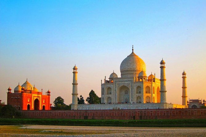 Taj Mahal Sunrise Tour from Delhi All Inclusive - The Experience in Detail