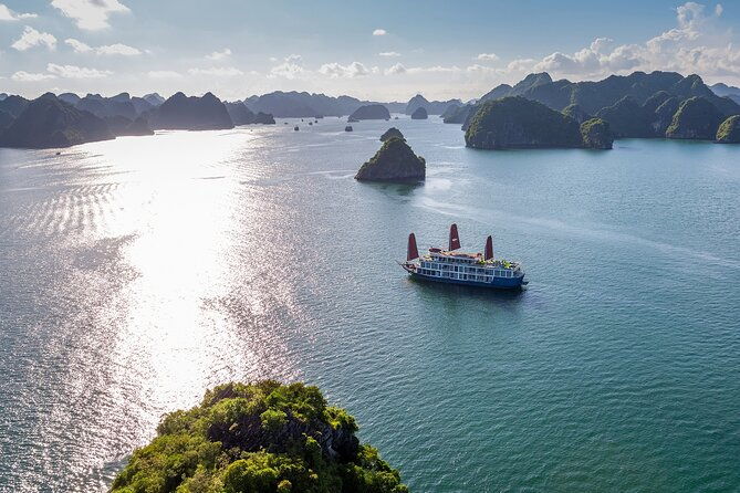 2 Days Gem Cruise Guided Tour in Halong Bay - Key Points