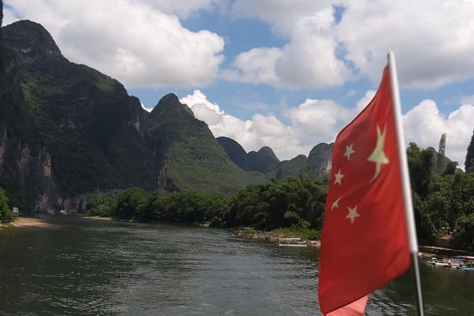 1-day Guilin classical LiRiver tour & Cycling in rural villege. - Who Should Consider This Tour?