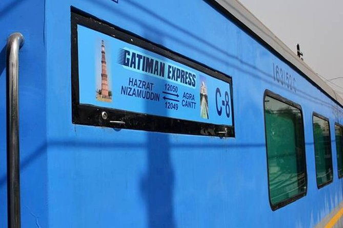 1 Day Taj Mahal Tour & Agra Fort by Gatimaan Express From Delhi - Visiting the Taj Mahal: A Brief but Memorable Encounter