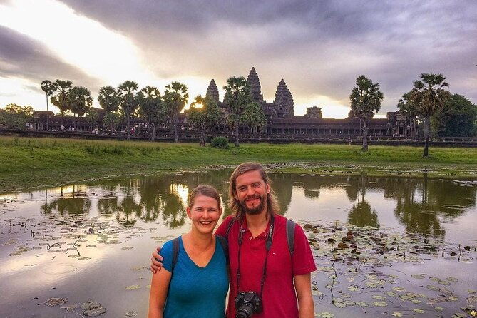 1-Day Uncover The Endless Treasure Of Angkor Tour with Sunset. - Why This Tour Offers Great Value