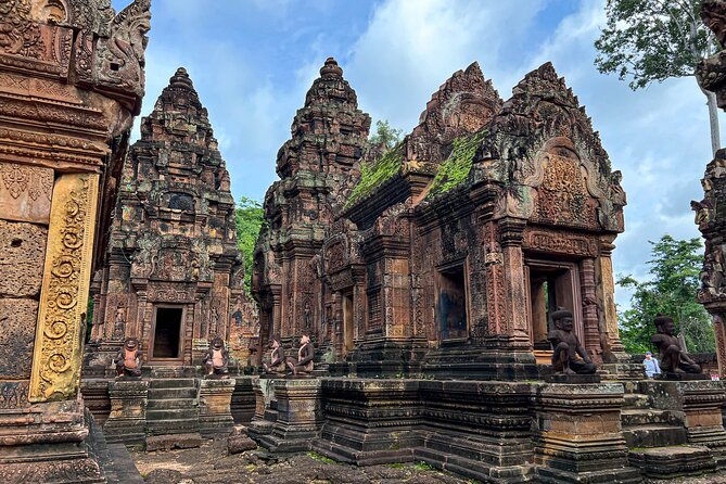 2-Day Angkor Wat and Banteay Srei Temple Tour - The Practical Side: What to Expect