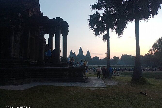 2-Day private Tours in Angkor Wat, Ta Prohm & Kampong Phluk Eco-tourism - Who Will Love This Experience?