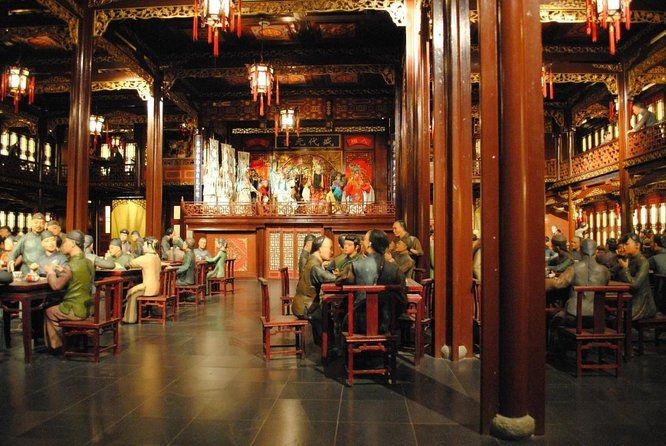 2-Day Shanghai Highlight Tour Combo Package - Day 2: Modern Landmarks and Cultural Gems