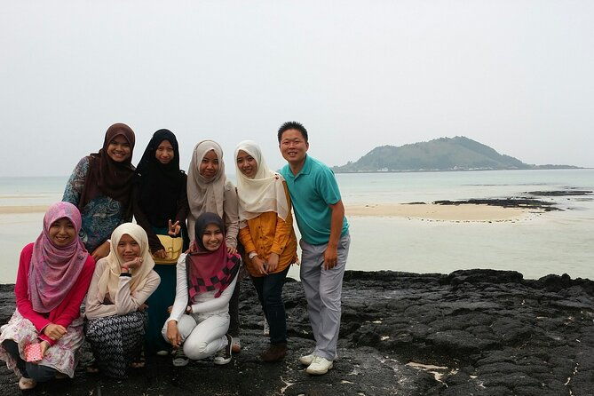 2 Days Private Taxi Tour - West and South of Jeju Island - Transportation and Practical Aspects