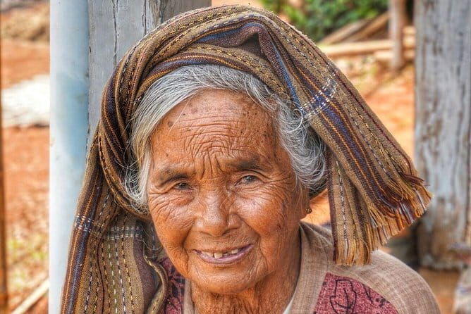 3 Days 2 Night " Off the beaten track  ( Kalaw to Inle ) - The Value of the Experience