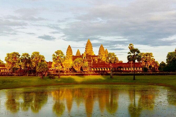 3 Days | Angkor Temples & Phnom Kulen Tour - Day 3: Nature, Remote Temples, and Floating Village