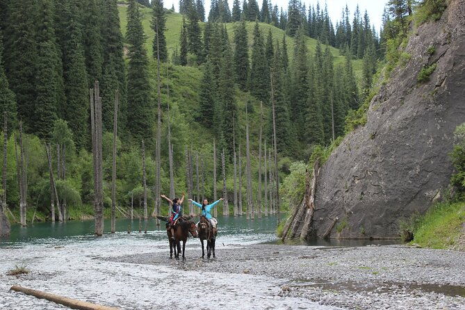 4-Day Private SUV Tour from Almaty - The most beautiful Sights - What’s Included and What’s Not