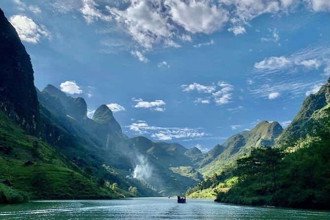 5 Days 4 Nights Ha Giang Cao Bang Ban Gioc - What’s Included and What’s Not?