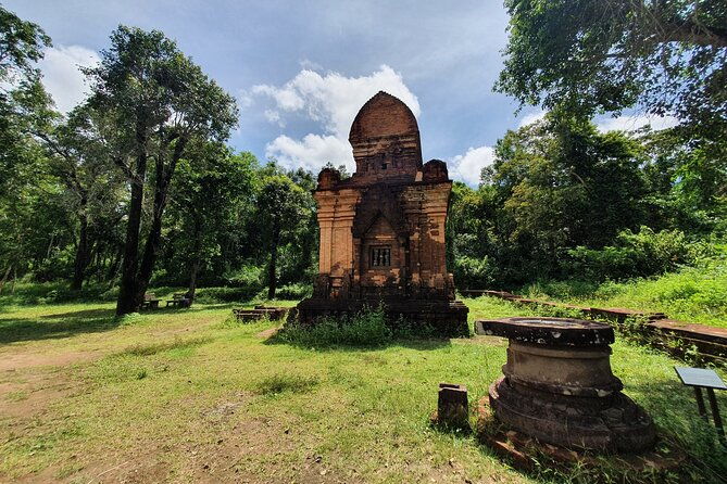 A Private Full Day Tour to My Son Sanctuary & Marble Moutains - Practical Considerations