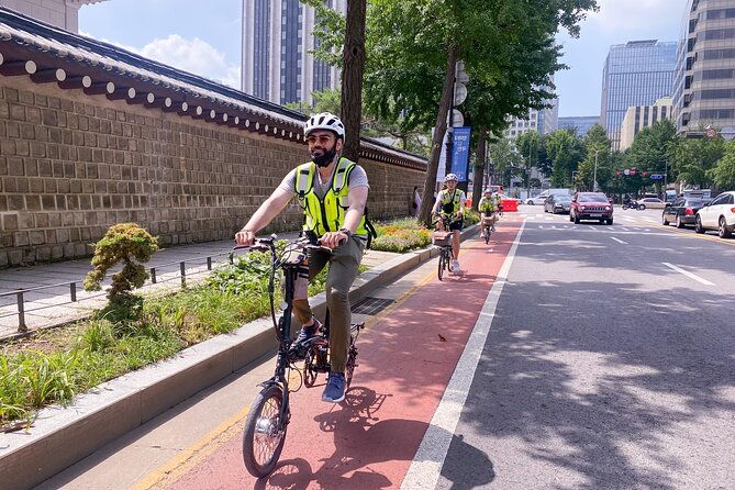 Afternoon E-bike tour and "Happy Hour" food and drinks - Exploring Seoul on an E-bike: What to Expect