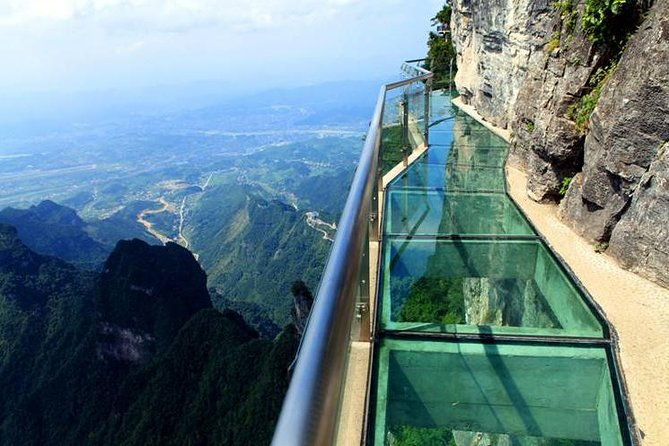 All-inclusive 4-Day Private Zhangjiajie Tour Includes Glass Bridge& Evening Show - Who Should Consider This Tour