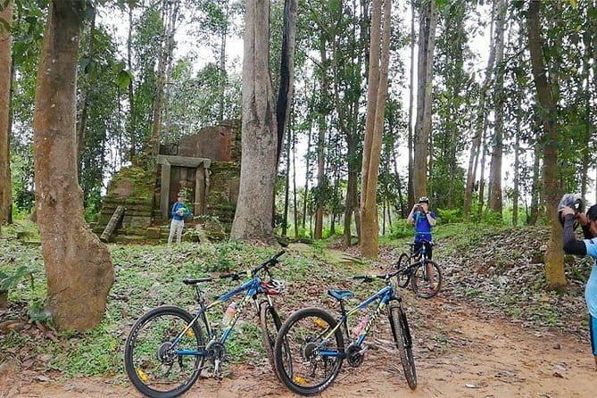 Angkor Temple Bike Tour from Siem Reap Inclusive of Lunch - Practical Details and Tips