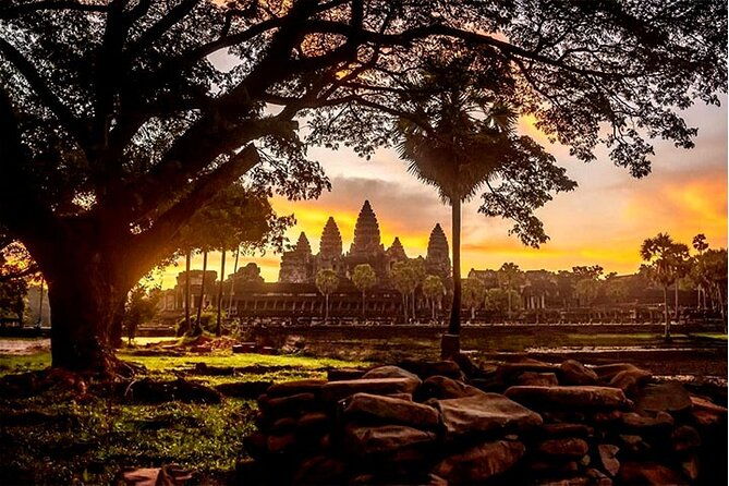 Angkor Temple Sunrise Full-Day Tour (Group Tour by Minivan) - Practical Tips & Considerations