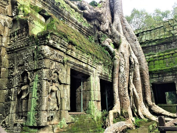 Angkor Wat Bakeng Sunset by Motorcycle Private Tour - What’s included and what to consider