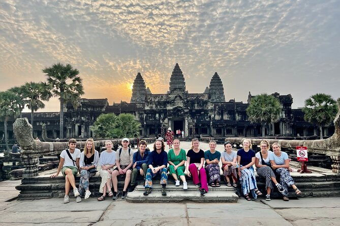 Angkor Wat Small Group Sunrise Tour With Breakfast included - Iconic Temples and Royal Landmarks