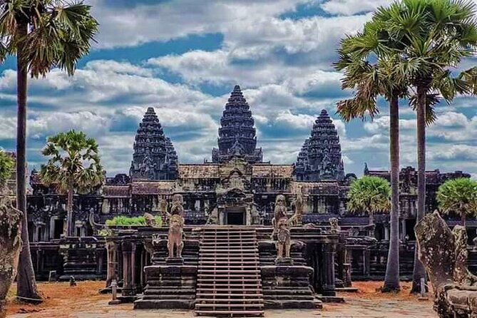 Angkor Wat Sunrise, Ta Promh, Banteay Srei, Bayon Private Tour - Angkor Wat at Sunrise  