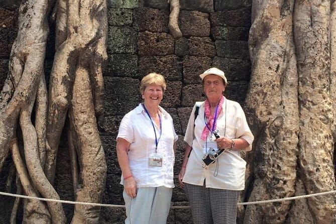 Angkor Wat Tour with Sun Rise Small Group Day Tour - Who Is This Tour Best For?