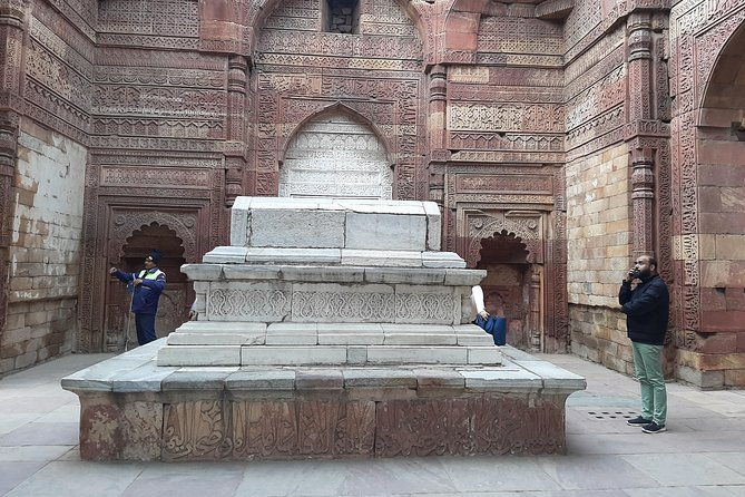 Audio Guided Walking Tour of Qutub Minar & Mehrauli, Delhi - The Route Breakdown: A Step-by-Step Overview