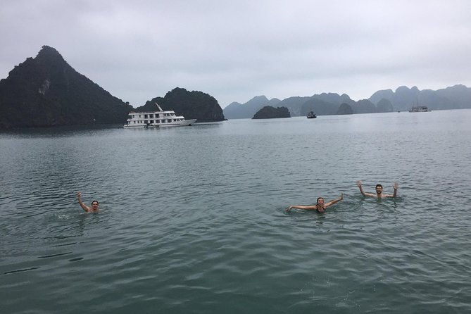 Bai Tu Long Bay Cruises Peaceful and Cozy Group Boat 2D1N - What Makes This Cruise Stand Out?