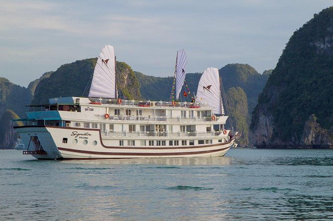 Bai Tu Long Bay Luxury Cruise 2D/1N: Visit Bai Tu Long bay & pristine places - What Makes This Tour Stand Out