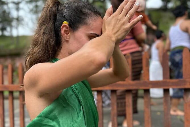 Bali Spiritual Shamanic-Palm Reading, Temple Healing Tour - What You Can Expect at Each Stop
