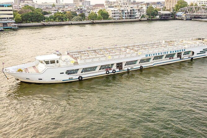 Bangkok Lunch Cruise Day TourGrand Palace, Wat Arun & Wat Paknam - Exploring the Grand Palace