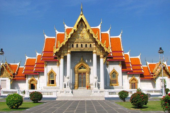 Bangkoks Inspiring Buddhist temples - Authentic Experiences and Tips