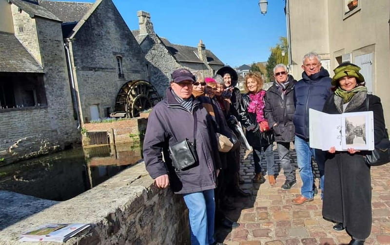 Bayeux: 9.30 DAILY 2-HOUR WALKING GROUP CITY TOUR IN ENGLISH - The Value of a Guided Walk in Bayeux