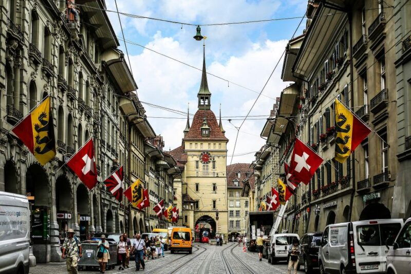 Bern Old Town - Private Historic Walking Tour - The Practical Details