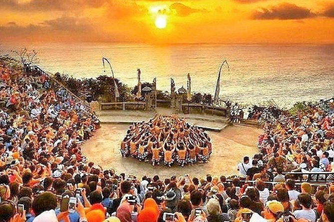 Best Bali Beaches - Uluwatu Temple - FREE Wi-Fi - Transportation and Practicalities
