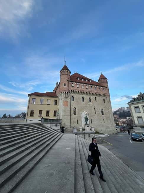 Best of Lausanne : Guided tour with a local guide - Why Choose This Tour?