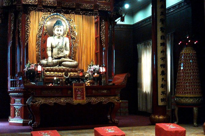 Best of Shanghai Day Tour, including Jade Buddha Temple & Bund & Yuyuan Garden - Practical Details and Tips