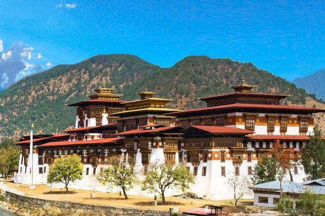 Bhutan Tour- 4 DAYS 3 NIGHTS - Authentic Experiences and Unique Insights