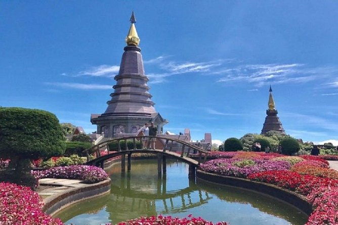 Chiang Mai: Doi Inthanon National Park, Waterfall & Royal Project - Stopping at the Hmong Market and Royal Projects