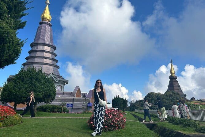 Chiang Mai Full Day Tour: Elephant Sanctuary, Waterfall & Sights - Why This Tour Is a Great Choice
