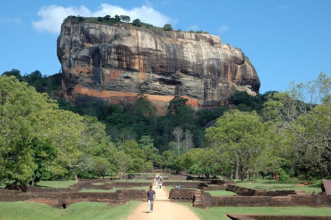 Child-oriented Family tour in Sri Lanka & Beach Holidays - by Minivan - 2 weeks - Transportation, Accommodation, and Value