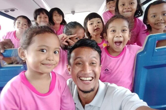 City Tour Jakarta with Private Guide - How This Tour Benefits Different Types of Travelers