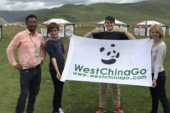 Classic 3-Day Jiuzhaigou Private Tour(Transportation+Tickets) - Transportation and Ticketing: Why They Matter