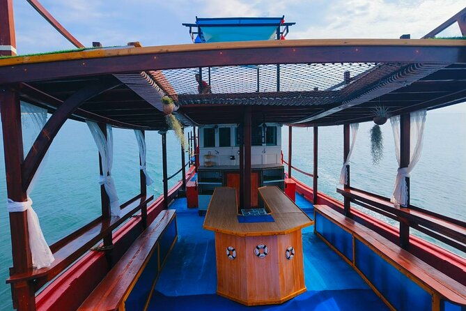 CocoTipAdventures and Snorkel with Meals-BBQs-Cocktail-Sunset - Authentic Feedback from Travelers