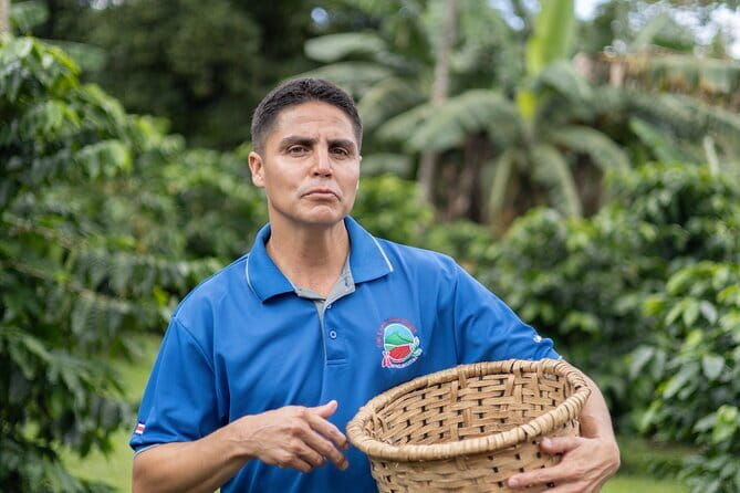 Coffee & Chocolate Tour+Sloths Park & Llanos de Cortez Waterfall - Who Will Love This Tour?