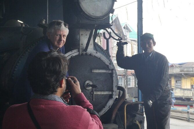 Colonial Heritage Walking Tour in Darjeeling - What the Tour Feels Like