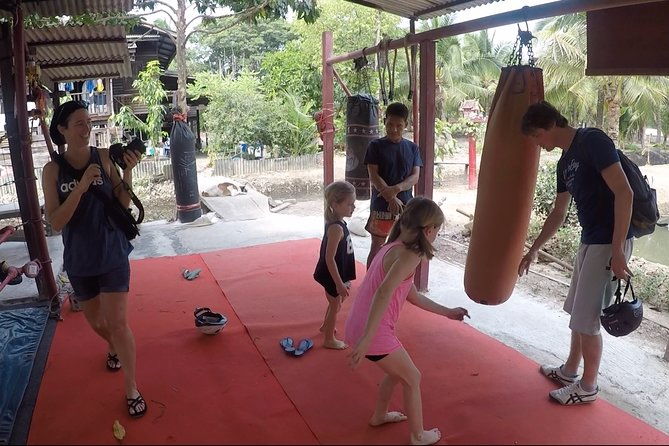 Colors of Bangkok Private tour - Practical Aspects and Considerations