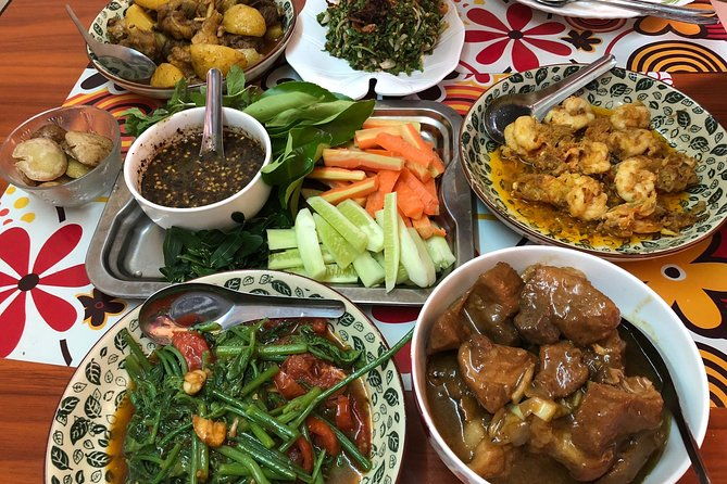 Cooking class in the down town of Yangon, half day tour (07:30 AM - 12:30 PM) - Frequently Asked Questions