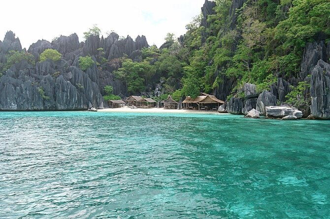 Coron Island Hopping Tour B with Skeleton Wreck & Barracuda Lake - Who Should Book This Tour?