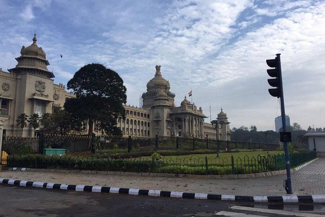 Cubbon Park Walk- Namma Bengaluru Heritage Walk - Authentic Experiences and Hidden Gems