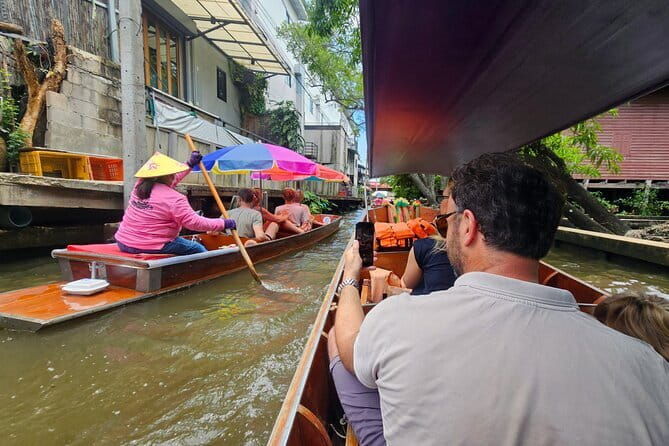 Damnoen Saduak Famous Floating Market and Mea Klong Railway Tour - Practical Tips for Travelers
