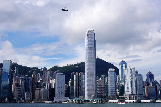 Day Tour to Hong Kong from Guangzhou by Round-way Bullet Train - The Real Traveler Experience: Insights from Reviews