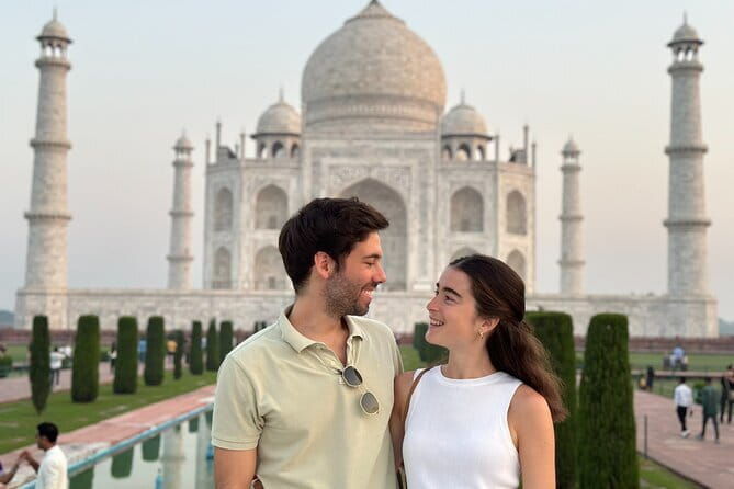 Day Trip Taj Mahal, Agra Fort & Baby Taj Tour from Delhi by Car - Detailed Itinerary Breakdown